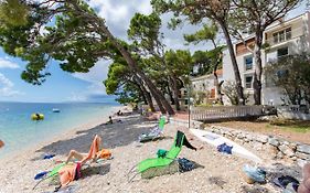 Apartment And Rooms Pansion Duba